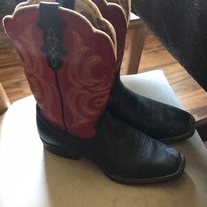 Red and black men’s, Justin leather boots.